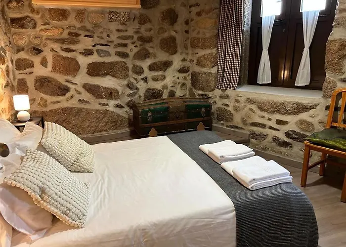 Casas Dos Senadores By Vale Do Zezere Мантейгас